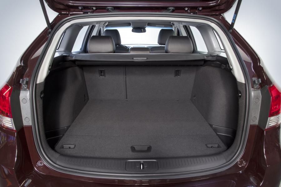  Chevrolet Cruze Station Wagon 2012 года  (фото 17 из 157)